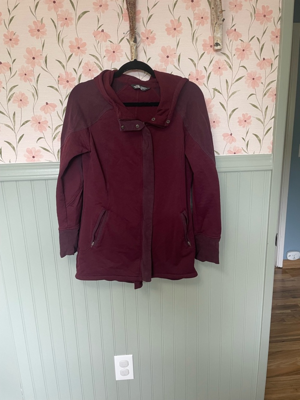 The North Face Women's Maroon Hooded Utility Jacket